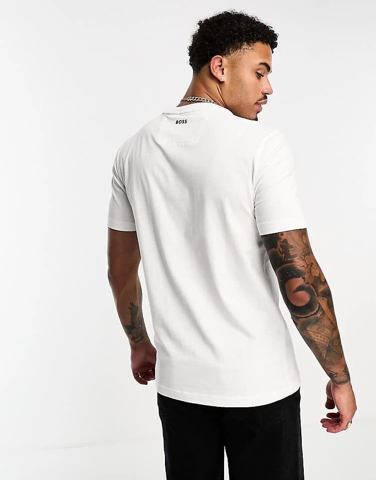 BOSS Green Tee 4 T-shirt In White With Circle Logo For Men - Image 2